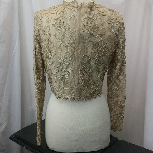 Sharon Batten Top With Ribbon and Netting in Taupe, Size 8 - Picture 3 of 9